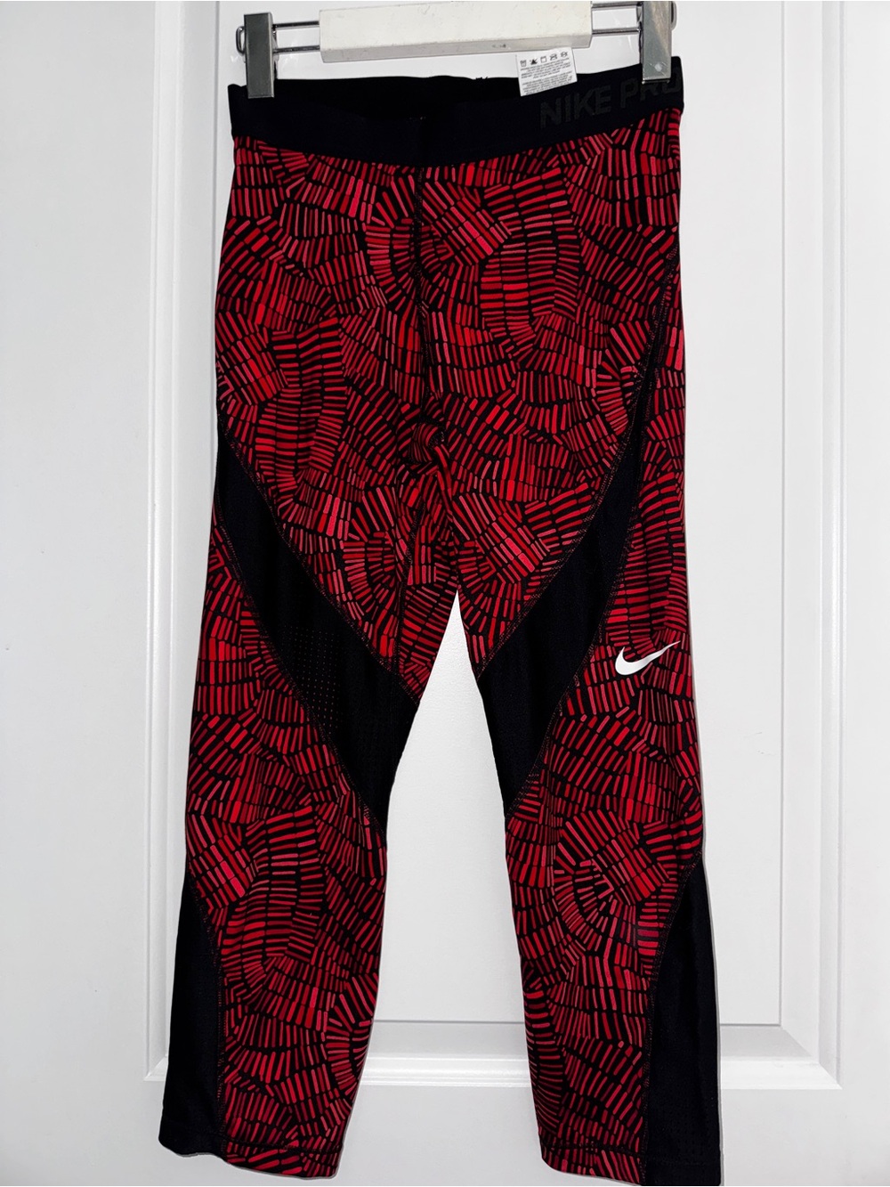 Nike Red & Black Patterned Leggings